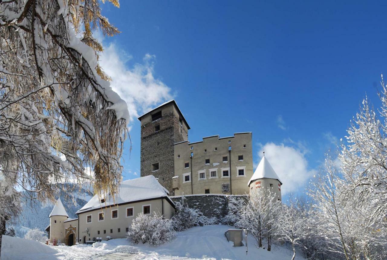 Schwarzer Adler Hotel Ландек Екстериор снимка
