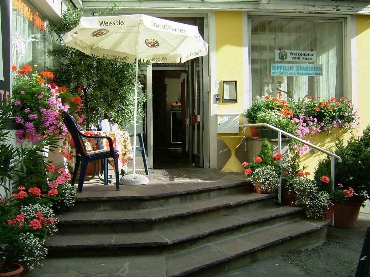 Schwarzer Adler Hotel Ландек Екстериор снимка
